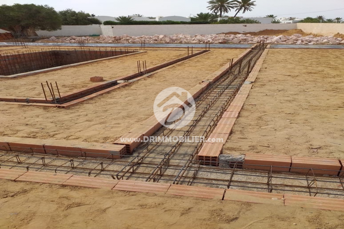 Première étape chantier en cours a Mezraya -                            بيع
                           Notre Chantiers Djerba